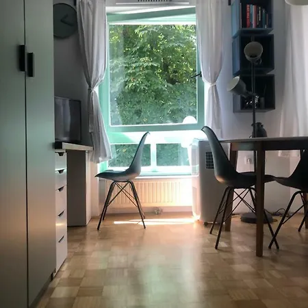 Birch On Main Square