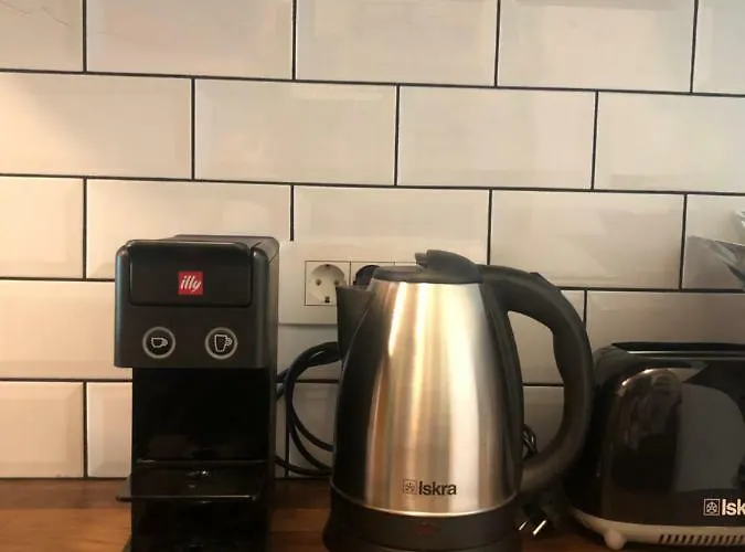 Birch On Main Square *