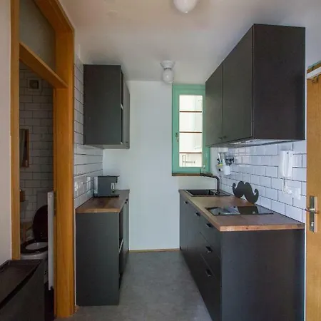 Birch On Main Square Apartament *