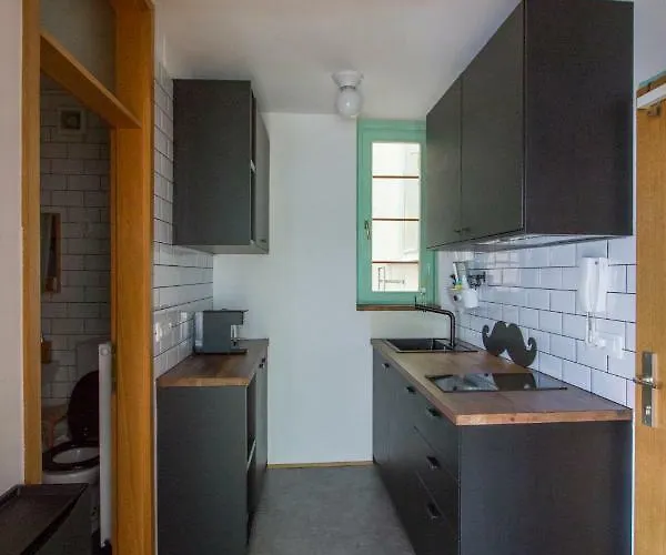 Birch On Main Square アパート *